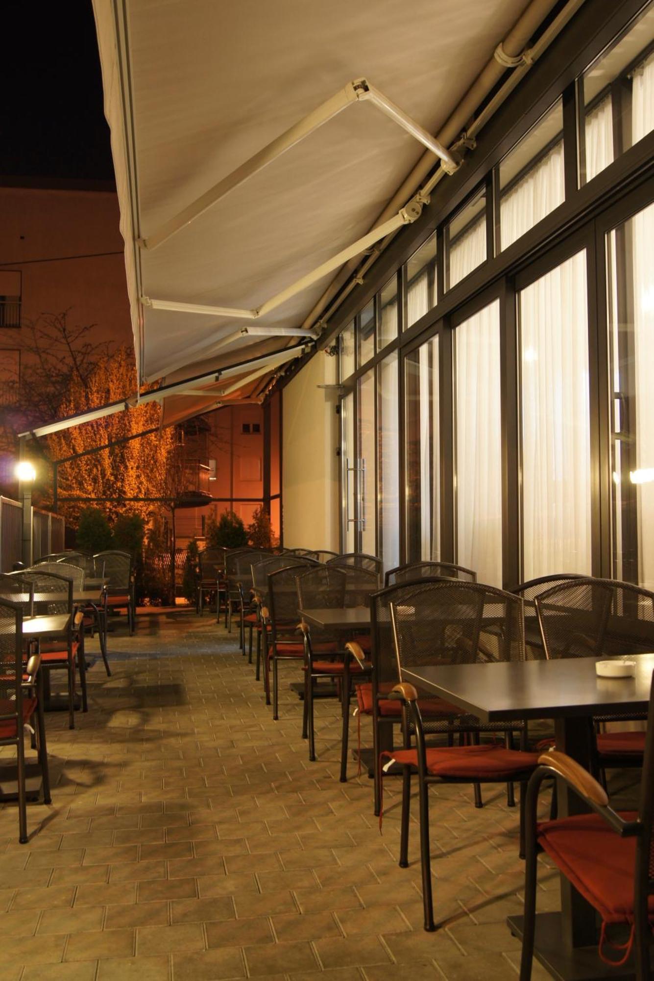 Hotel Delminivm Zagreb Exterior photo